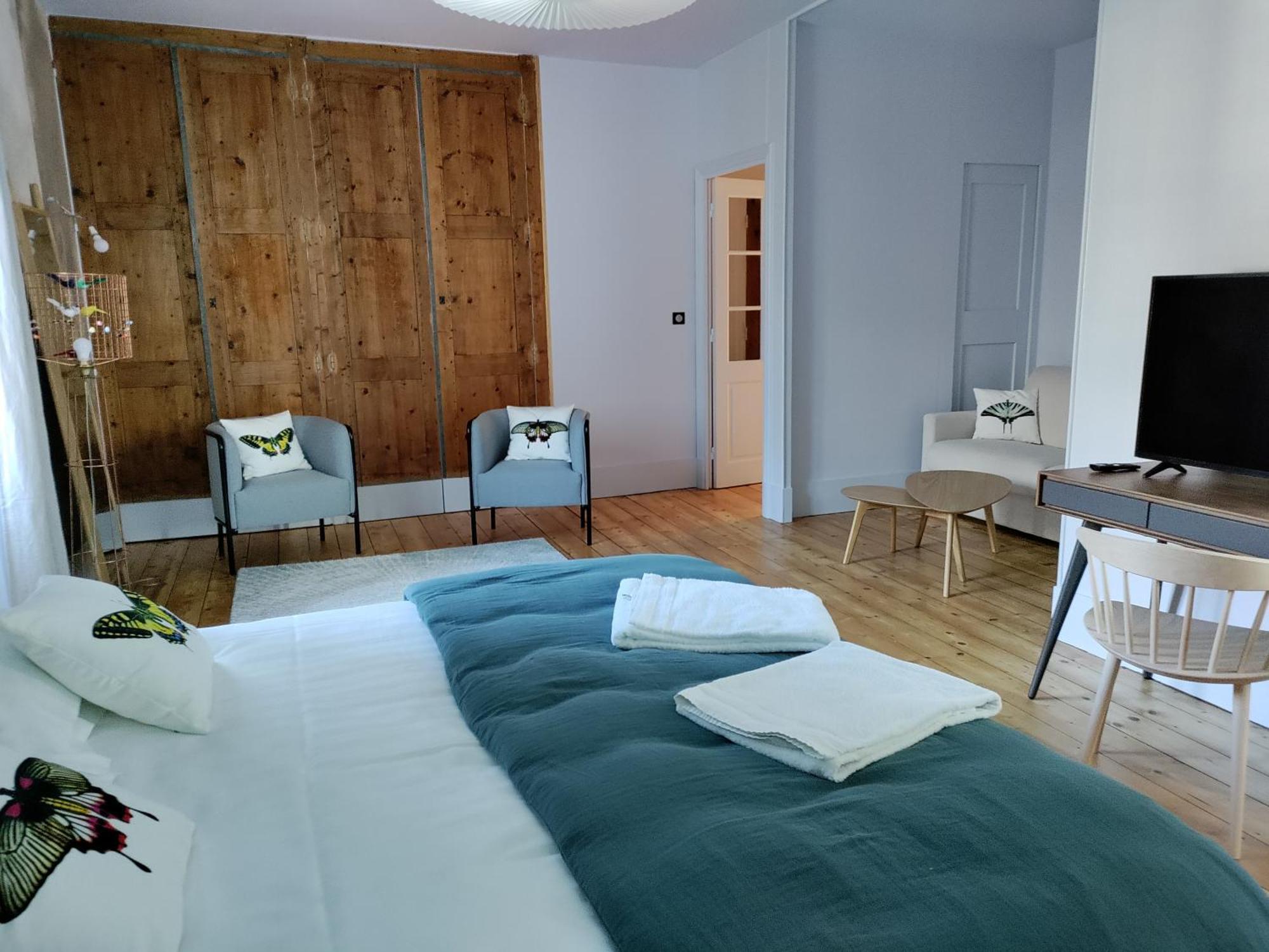 Domaine Clairfontaine Noyarey - Suites Junior エクステリア 写真