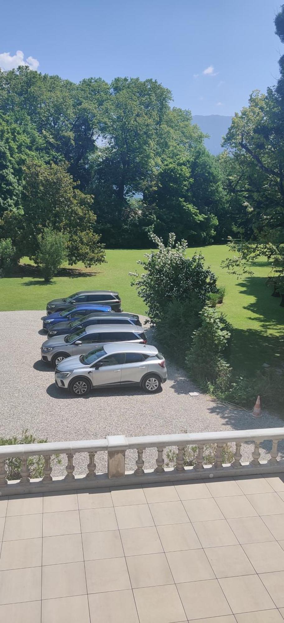 Domaine Clairfontaine Noyarey - Suites Junior エクステリア 写真